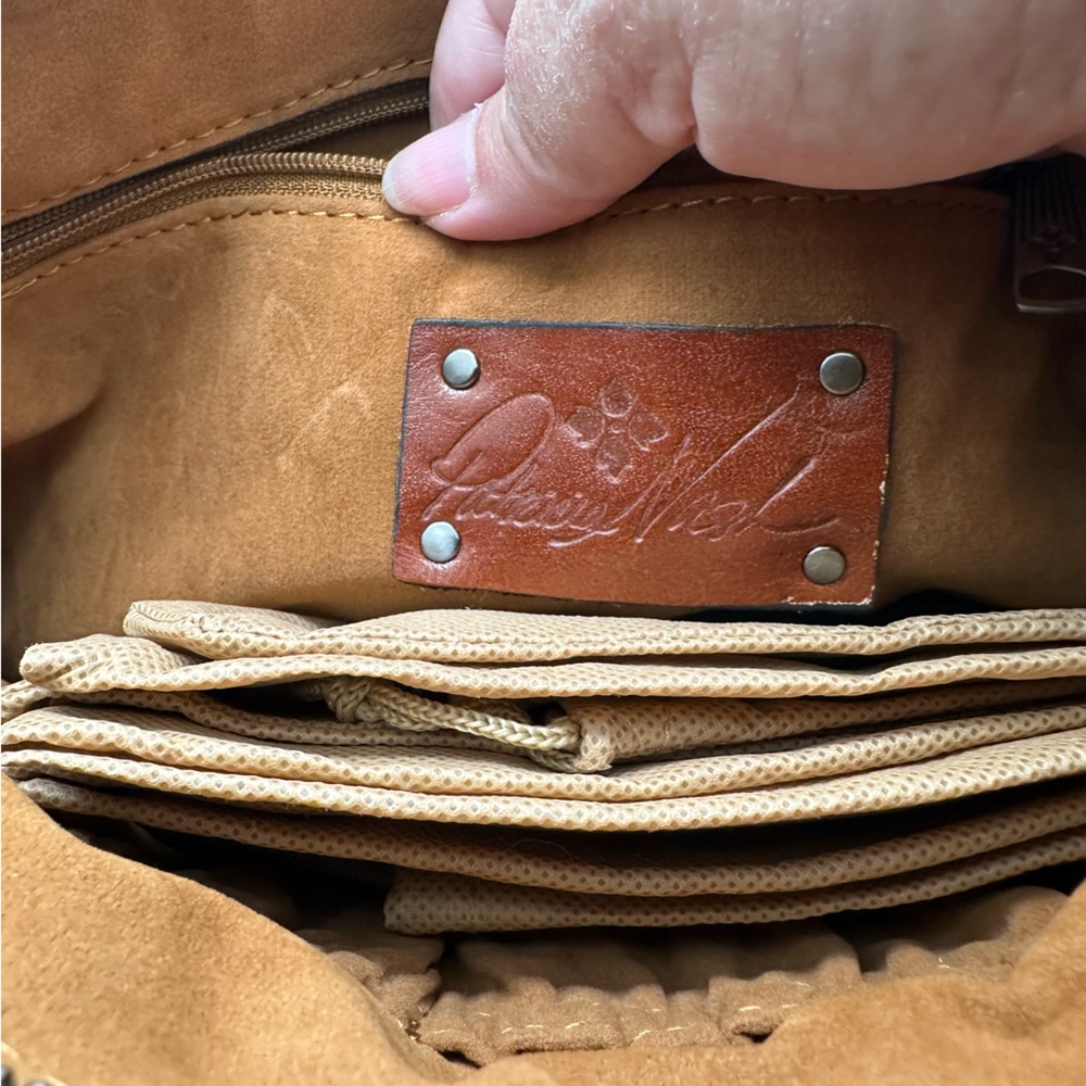 Patricia Nash~Avellino Tooled Black Leather Crossbody Shoulder Handbag P062233 - Picture 7 of 11